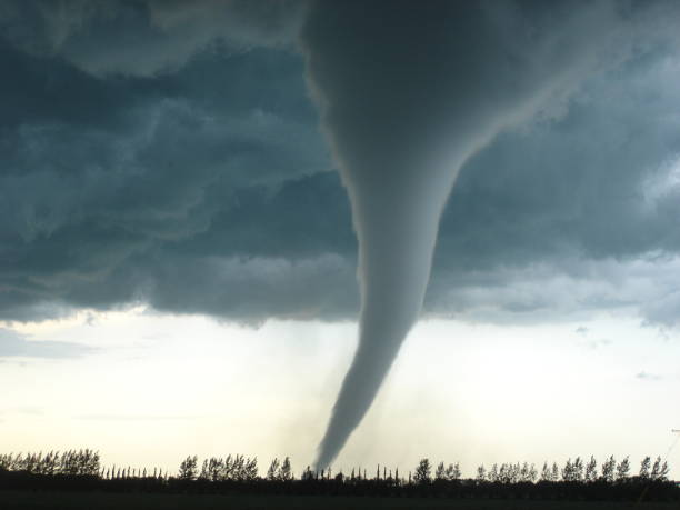 Detail Tornado Images Free Nomer 2