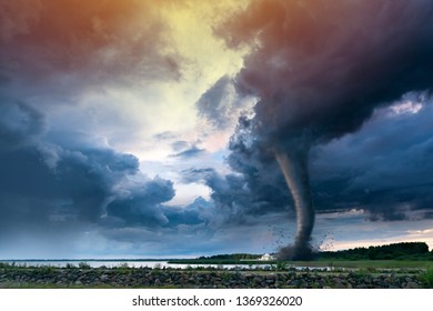 Detail Tornadoes Images Free Nomer 16
