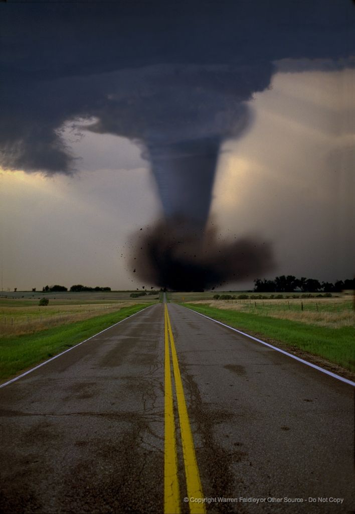 Detail Tornadoes Images Free Nomer 27
