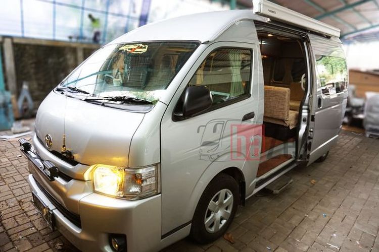 Detail Toyota Hiace Modifikasi Rumah Nomer 5