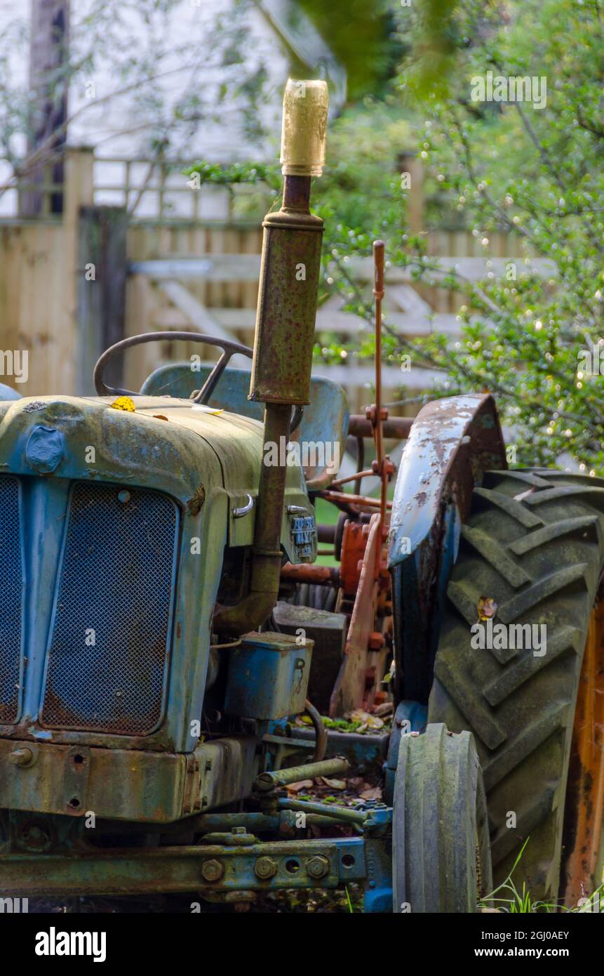 Detail Tractor Background Nomer 45