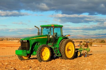 Tractor Images Free - KibrisPDR