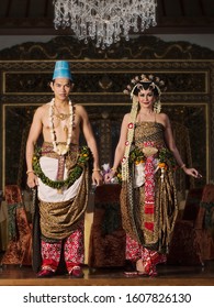 Detail Traditional Wedding In Indonesia Nomer 27