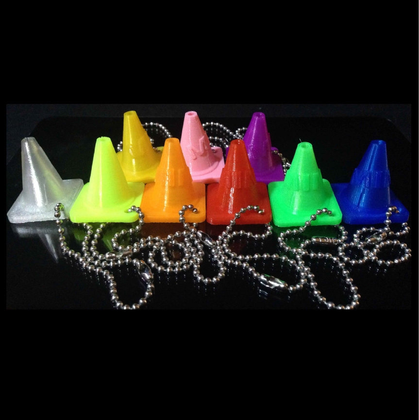Detail Traffic Cone Keychain Nomer 10