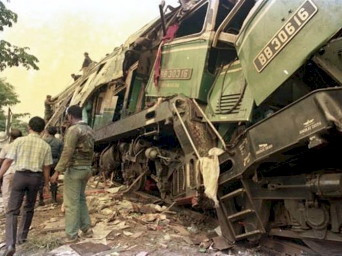 Detail Tragedi Bintaro 1987 Foto Nomer 25