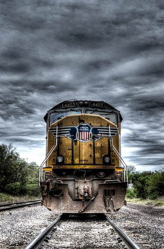 Detail Train Background Nomer 22
