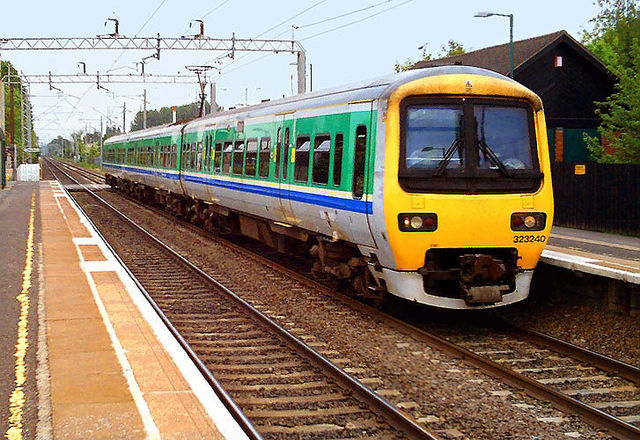 Detail Train Image Nomer 5