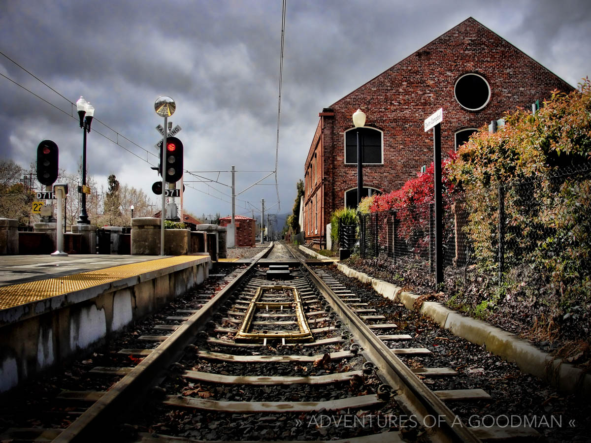 Detail Train Station Photography Nomer 9