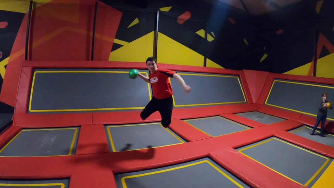 Detail Trampoline Park Infinity Nomer 32