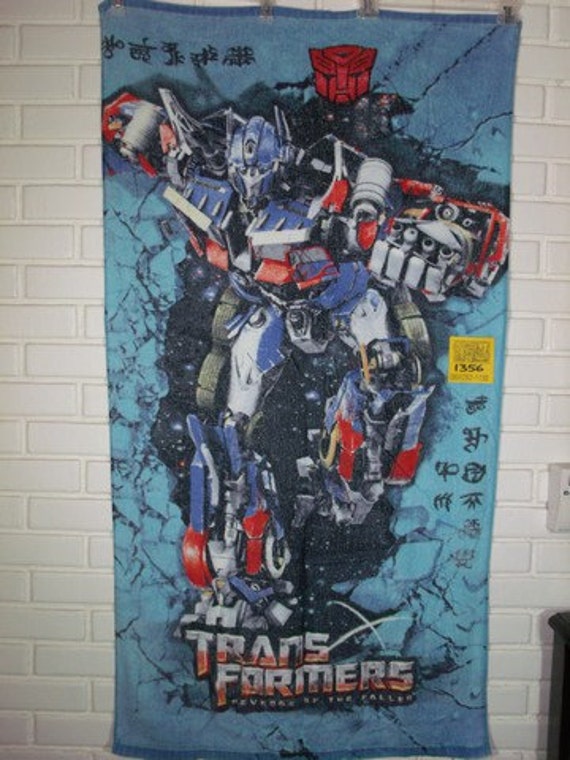 Detail Transformers Beach Towel Nomer 29