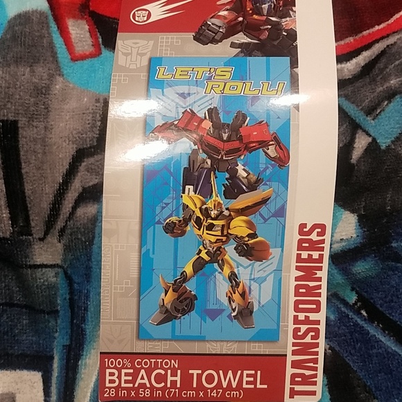 Detail Transformers Beach Towel Nomer 51