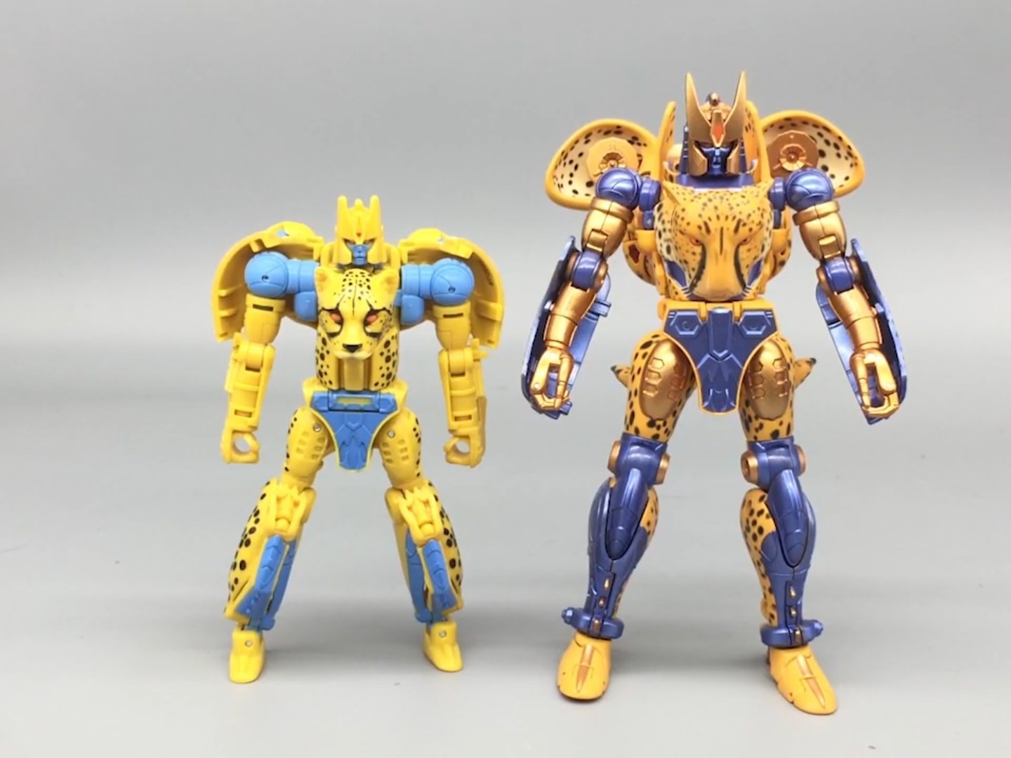 Detail Transformers Cheetah Nomer 30
