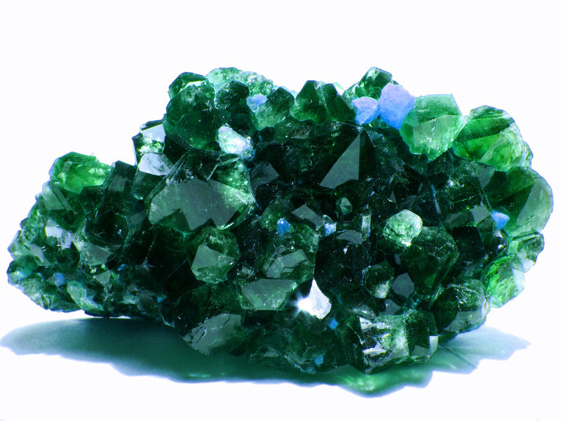 Detail Transparent Emerald Nomer 42