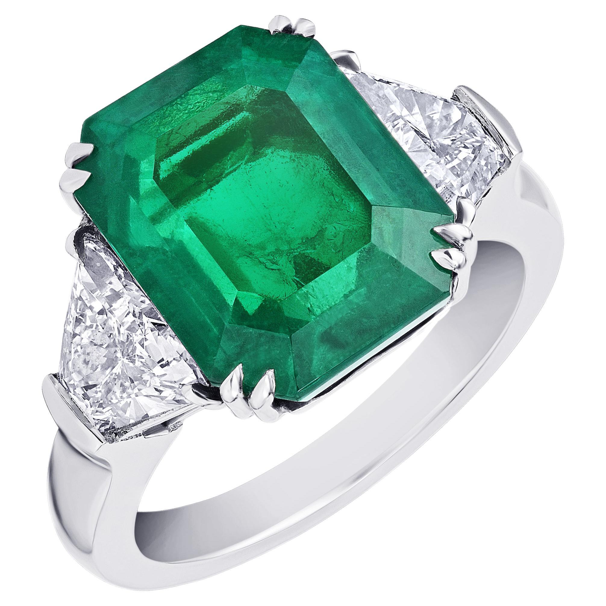 Detail Transparent Emerald Nomer 48