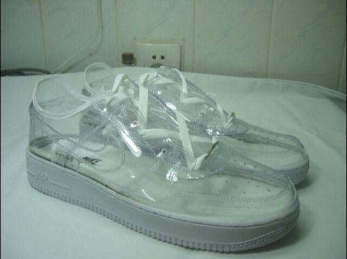 Detail Transparent Nike Nomer 6