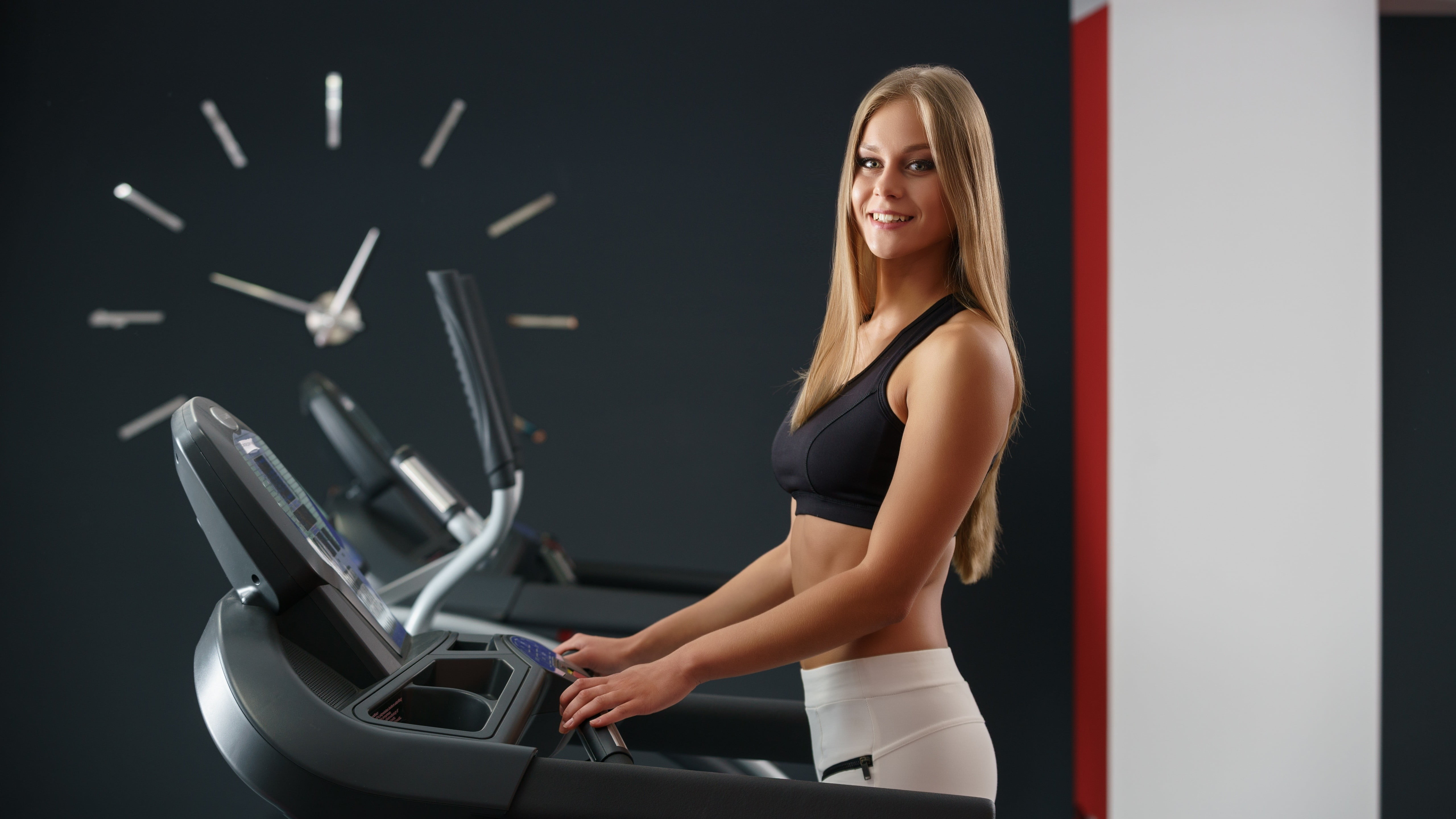 Detail Treadmill Wallpaper Nomer 16