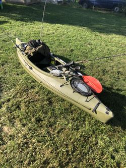 Detail Trophy 126 Fishing Kayak Nomer 46