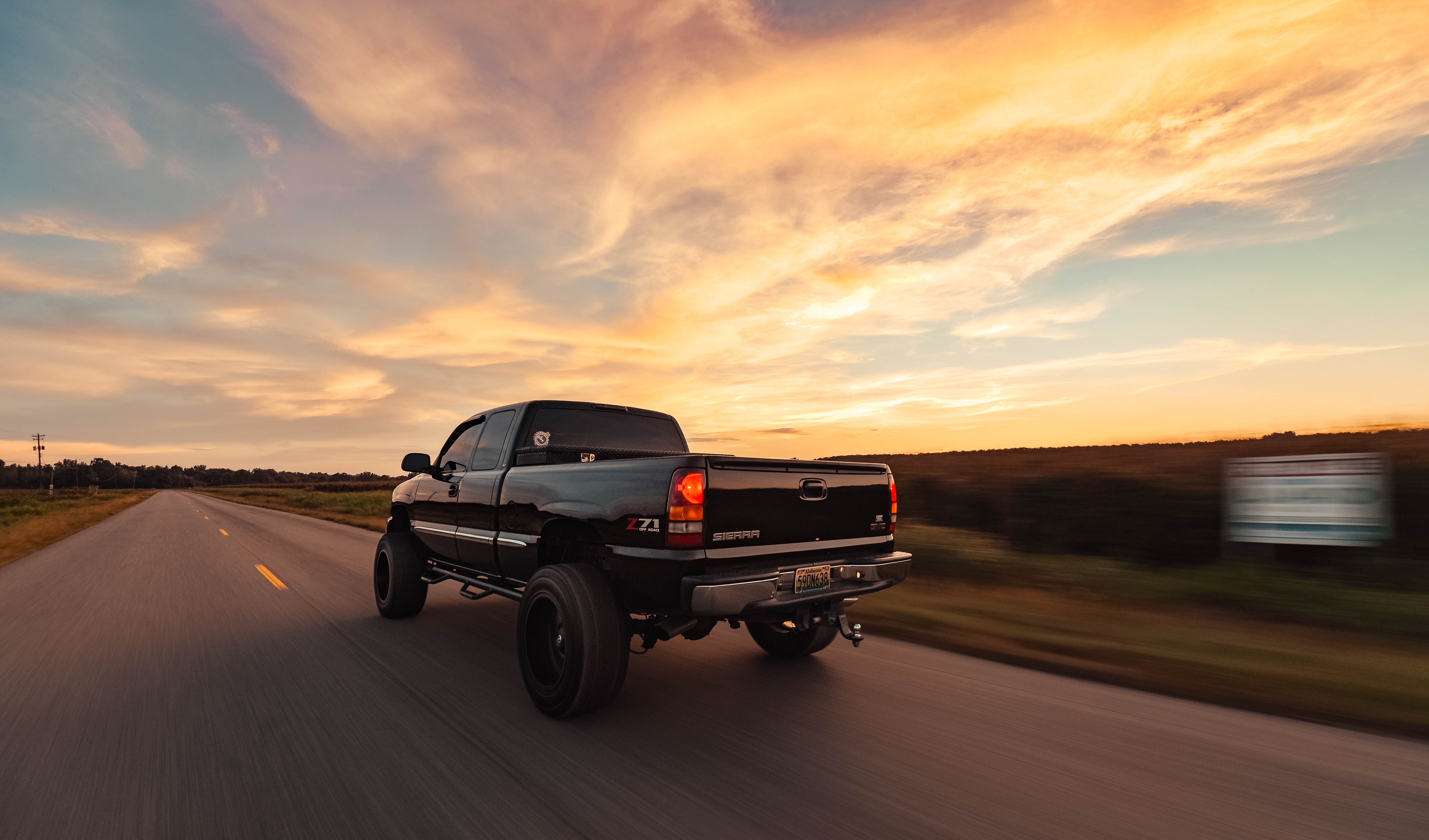 Detail Truck Wallpaper Hd Nomer 44