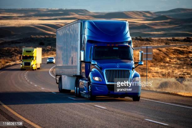 Detail Trucking Images Free Nomer 15