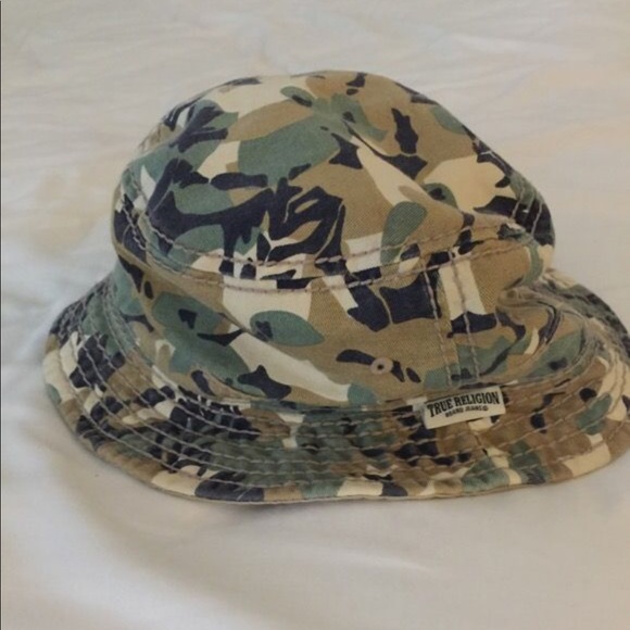 Detail True Religion Bucket Hats Nomer 24