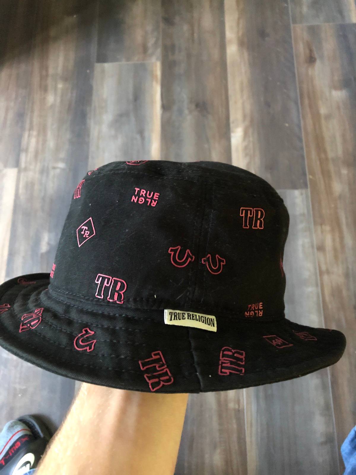 Detail True Religion Bucket Hats Nomer 46