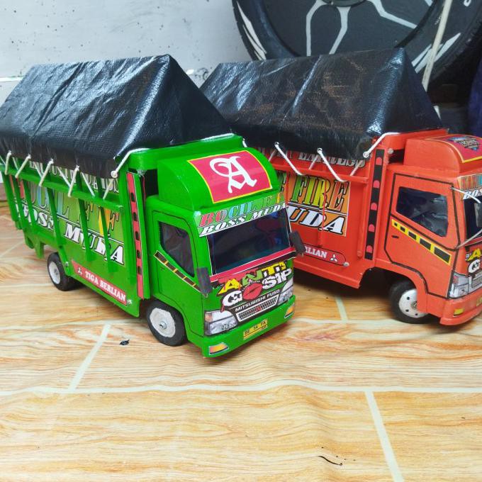 Detail Truk Kayu Besar Nomer 11