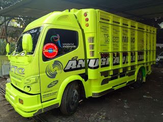 Detail Truk Modifikasi Banyuwangi Nomer 9