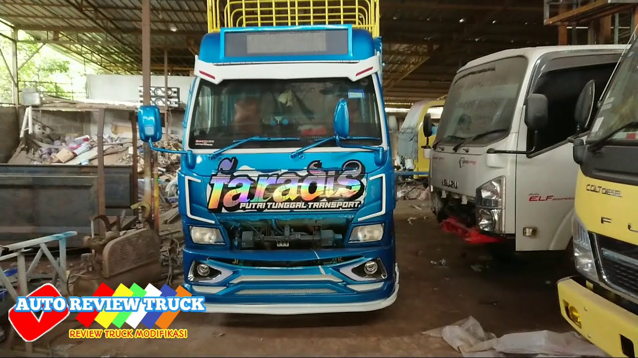 Detail Truk Warna Biru Nomer 18