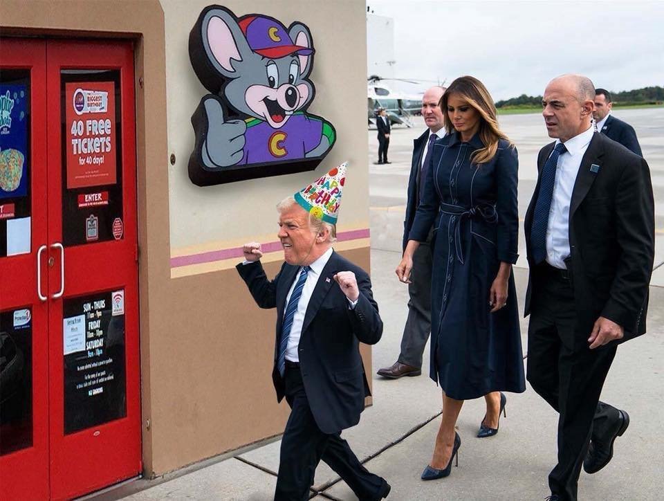 Detail Trump Chuck E Cheese Meme Nomer 2