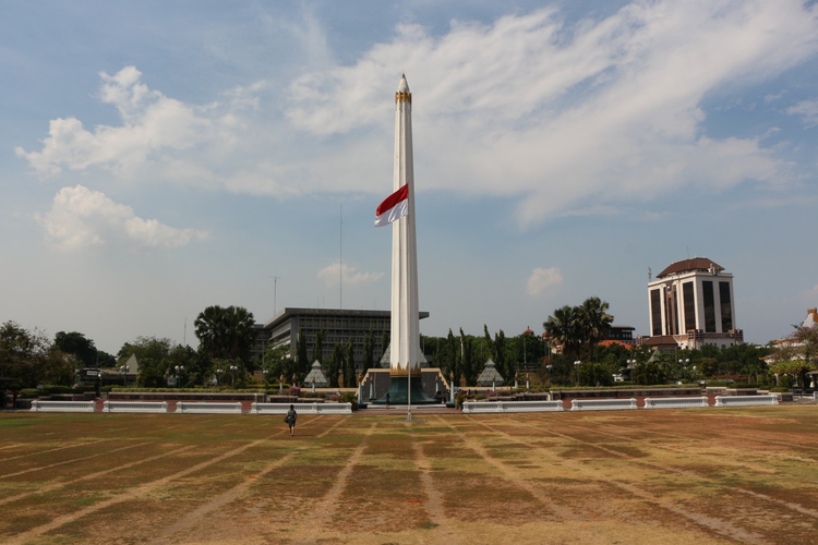 Detail Tugu Surabaya Png Nomer 23