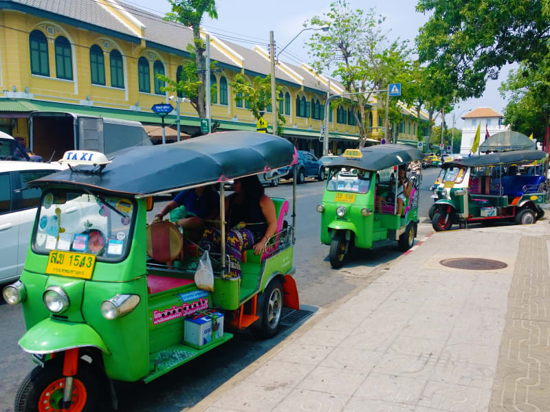 Detail Tuk Tuk Auto Nomer 16