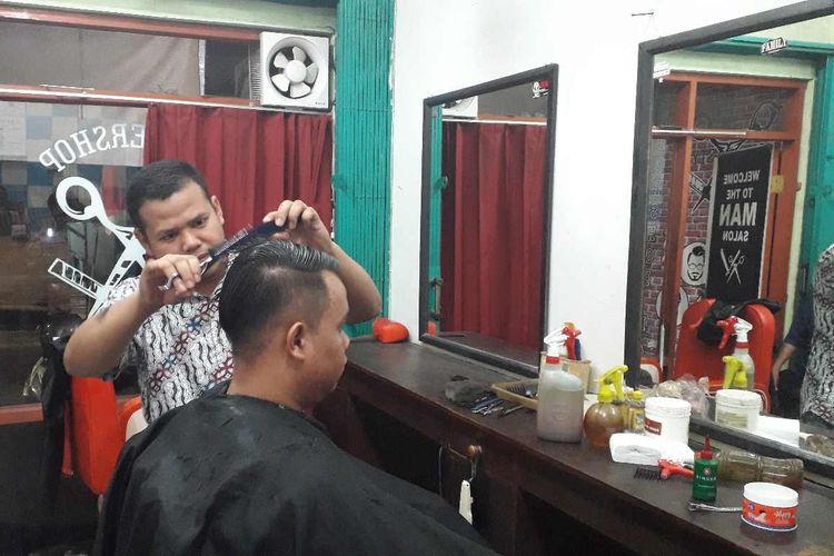 Tukang Potong Rambut - KibrisPDR