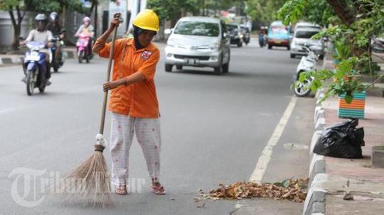 Detail Tukang Sapu Jalanan Nomer 17