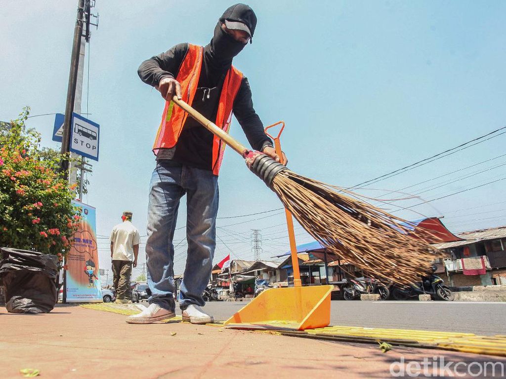 Detail Tukang Sapu Jalanan Nomer 34