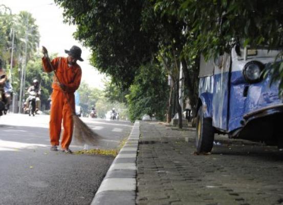 Detail Tukang Sapu Jalanan Nomer 5