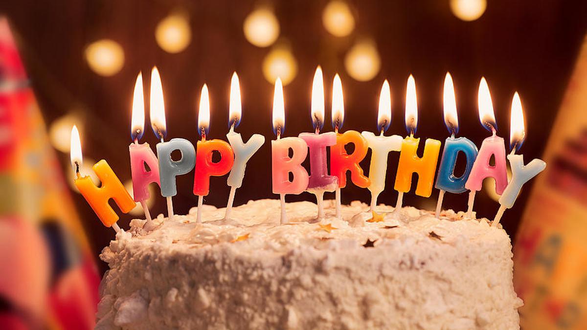 Detail Tulisan Happy Birthday Yang Bagus Nomer 28