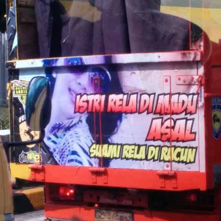 Detail Tulisan Lucu Dibelakang Bak Truk Nomer 25