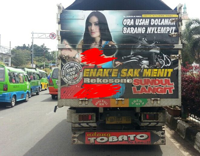 Detail Tulisan Lucu Dibelakang Bak Truk Nomer 6