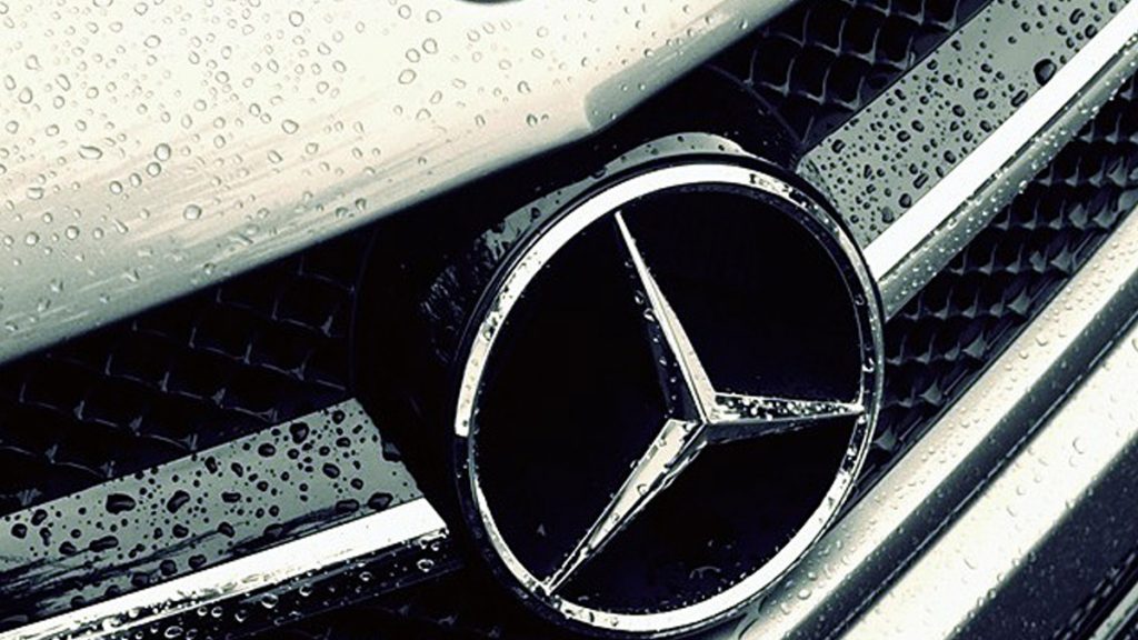 Detail Tulisan Mercedes Benz Nomer 24