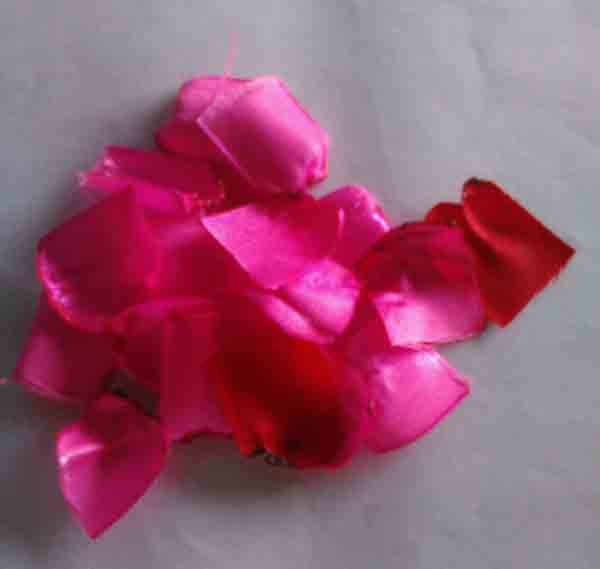 Detail Tutorial Membuat Mawar Dari Pita Nomer 40