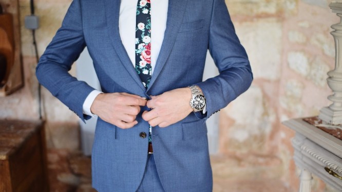 Detail Tuxedo Biru Dongker Nomer 50