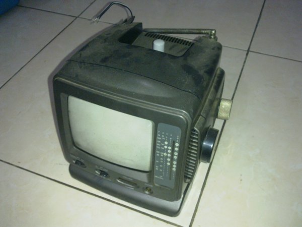 Detail Tv Hitam Putih Nomer 39