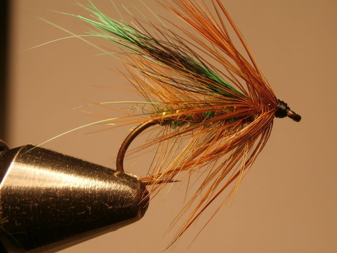 Detail Tying The Pole Dancer Fly Nomer 35