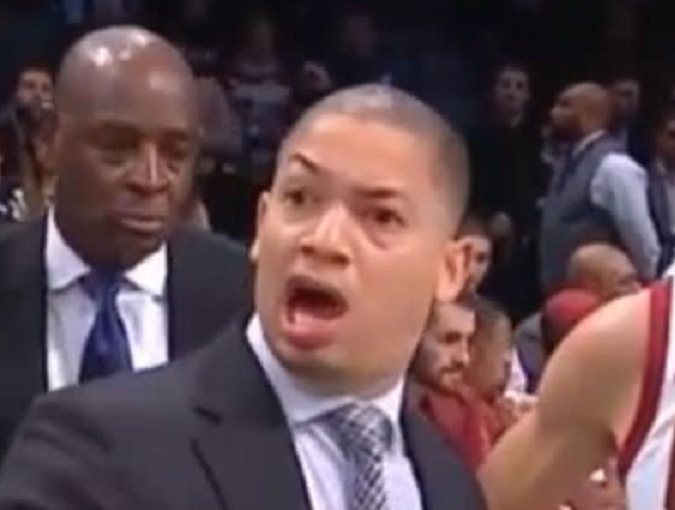 Download Tyronn Lue Meme Nomer 17