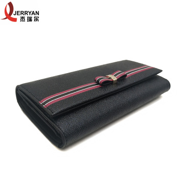 Detail Uang Dalam Dompet Wanita Nomer 49