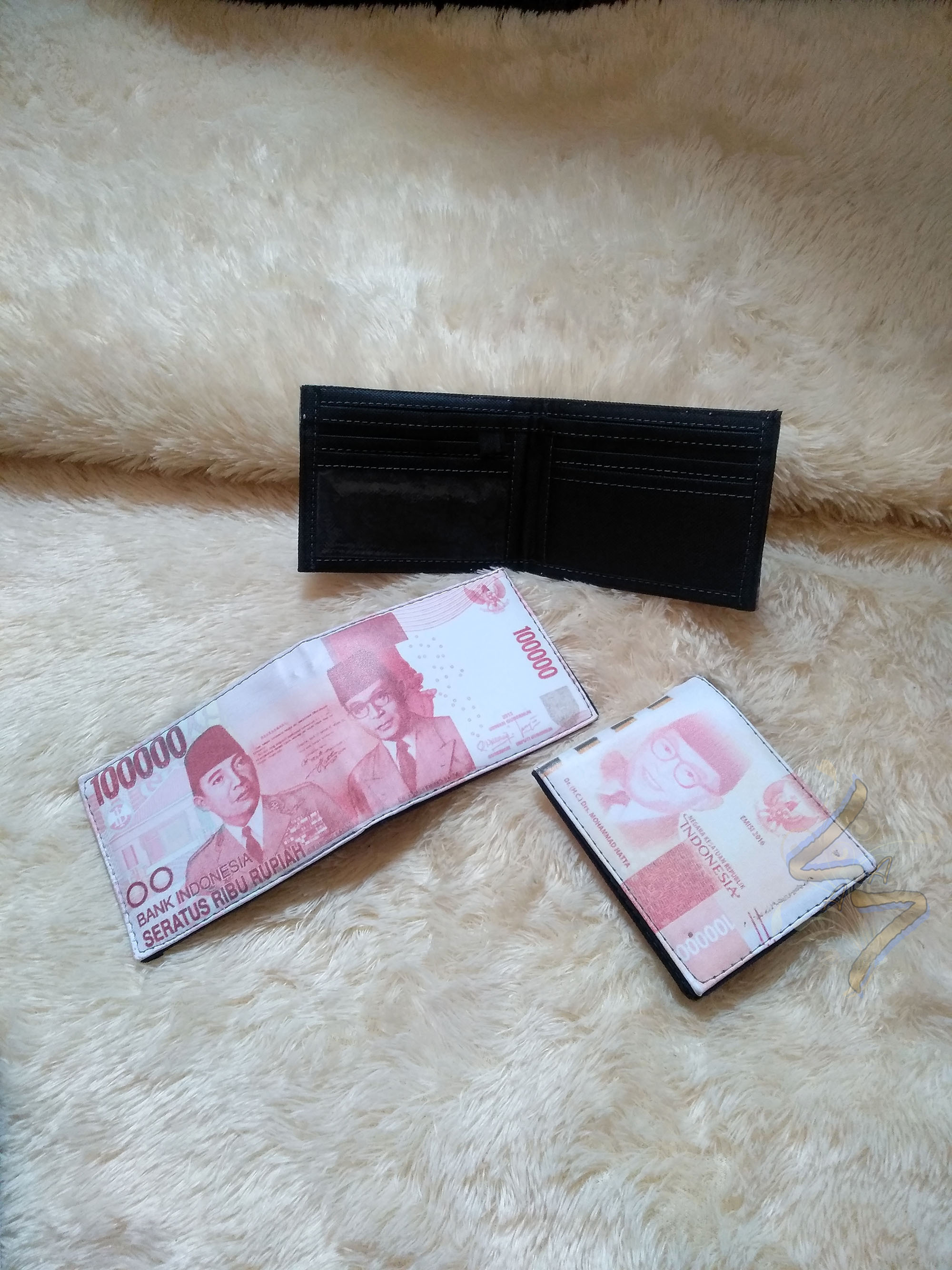 Detail Uang Di Dalam Dompet Nomer 34