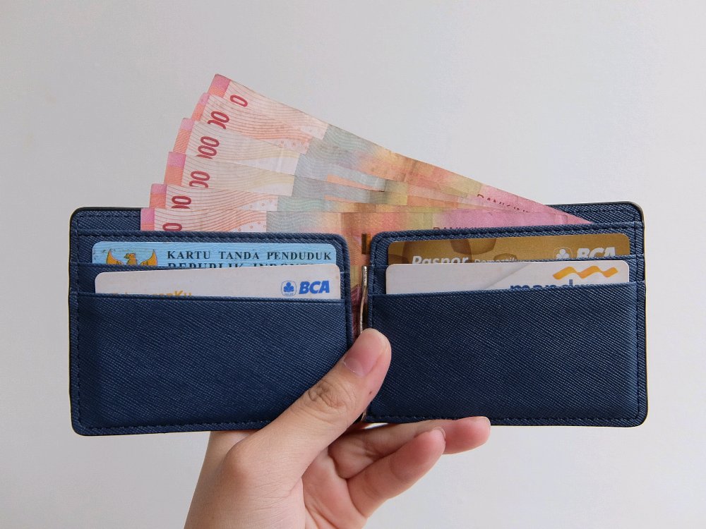 Detail Uang Di Dalam Dompet Nomer 36