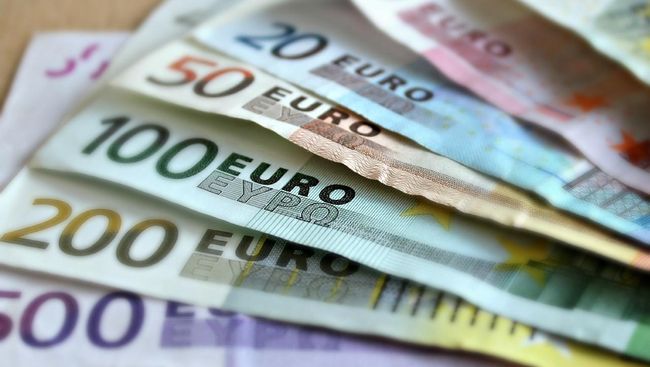 Detail Uang Euro Asli Nomer 41
