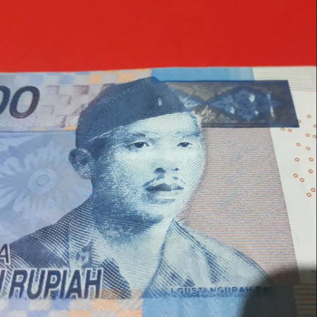 Detail Uang Gambar I Gusti Ngurah Rai Nomer 12