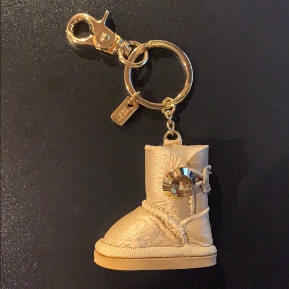 Detail Ugg Keychain Nomer 11